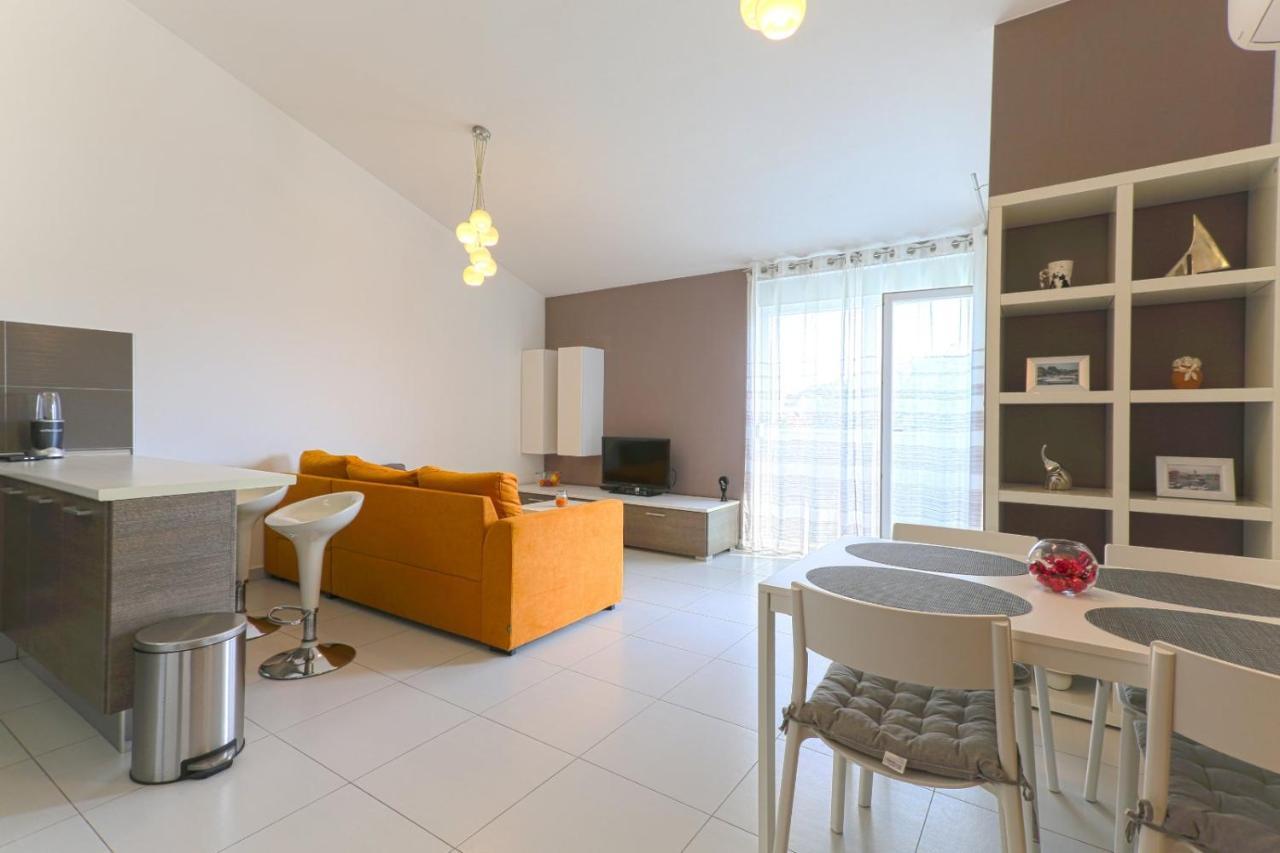 Apartman M&A Apartment Pula Ngoại thất bức ảnh